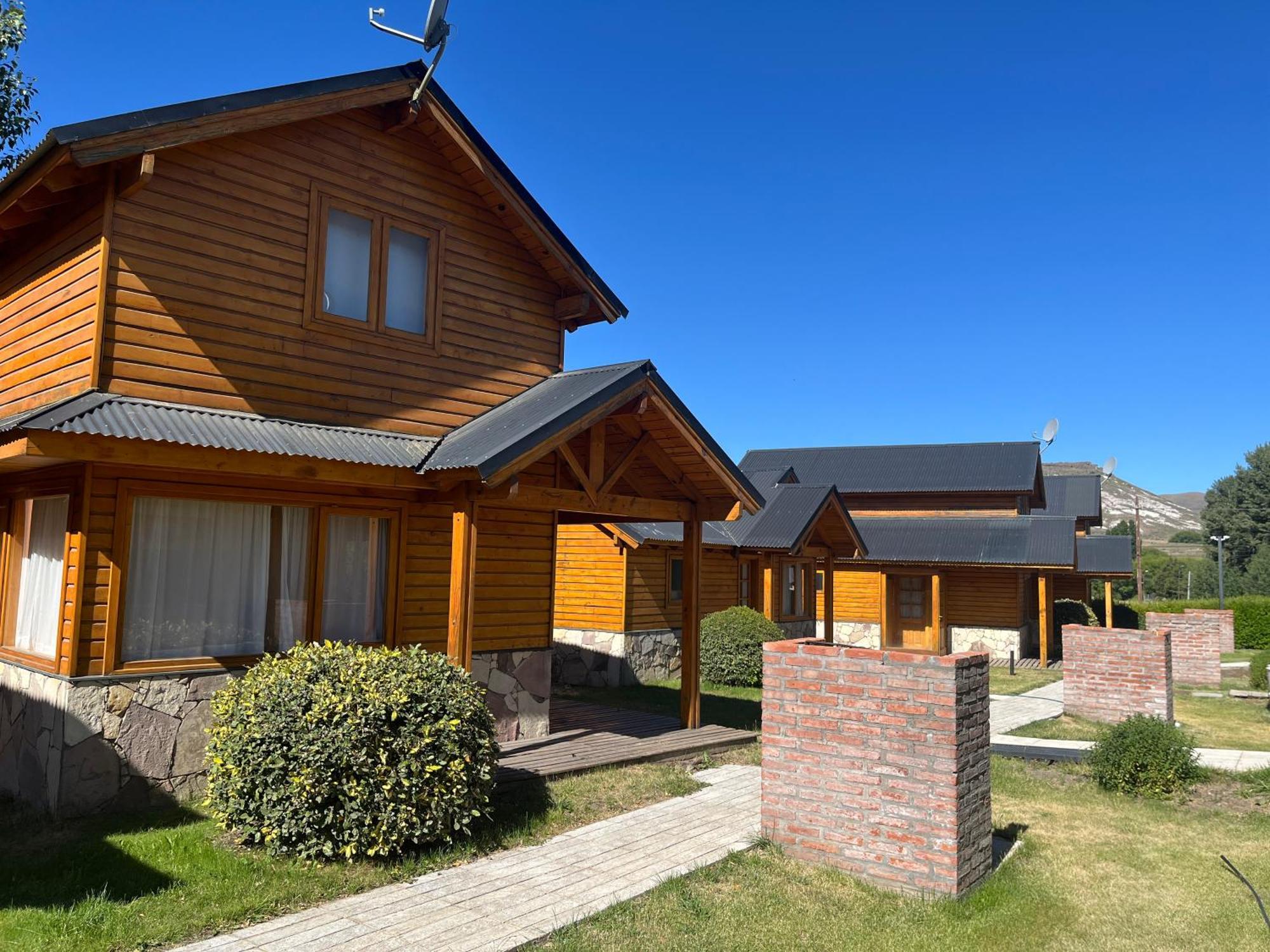 Complejo Hotelero Illihue - Cabanas & Hosteria Junín de los Andes Eksteriør billede