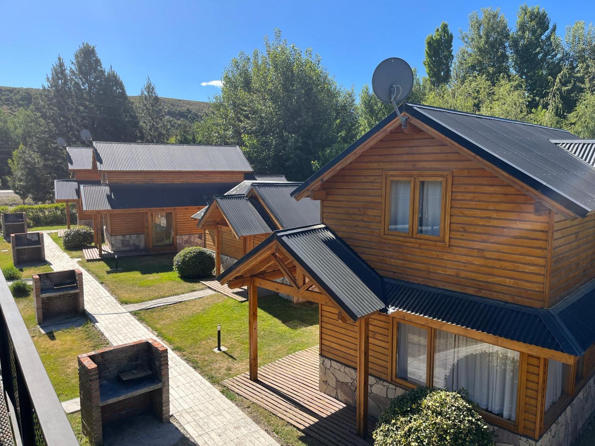 Complejo Hotelero Illihue - Cabanas & Hosteria Junín de los Andes Eksteriør billede