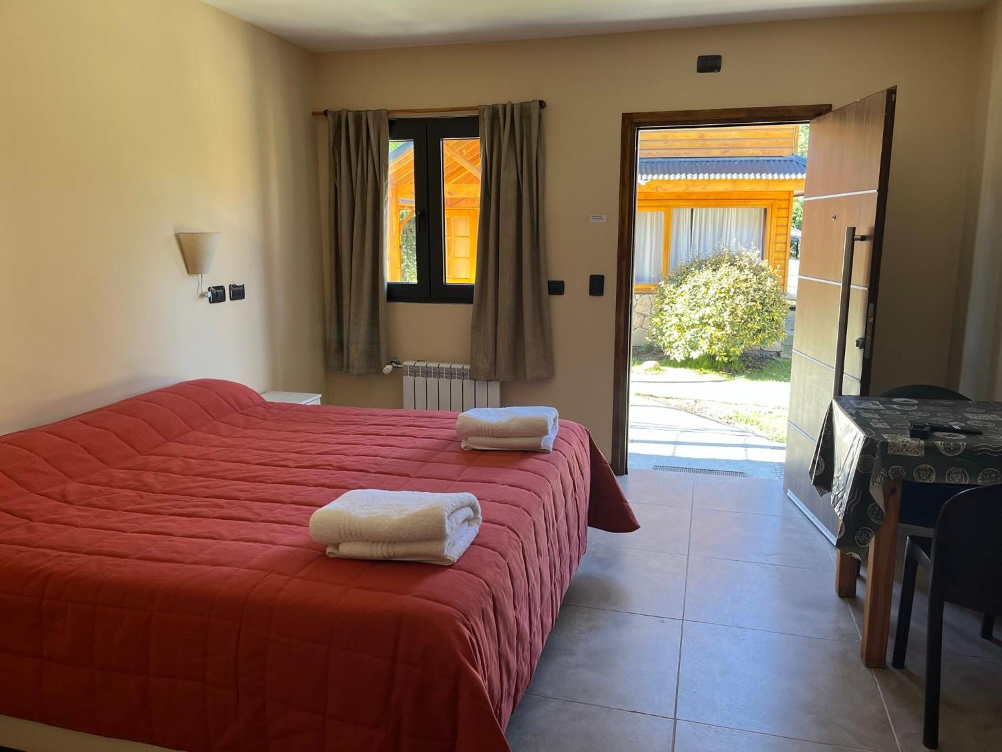 Complejo Hotelero Illihue - Cabanas & Hosteria Junín de los Andes Eksteriør billede