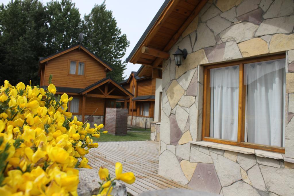 Complejo Hotelero Illihue - Cabanas & Hosteria Junín de los Andes Eksteriør billede